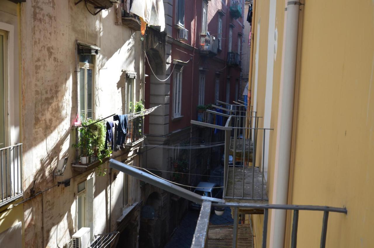 La Casa Spagnola Napoli Exterior photo